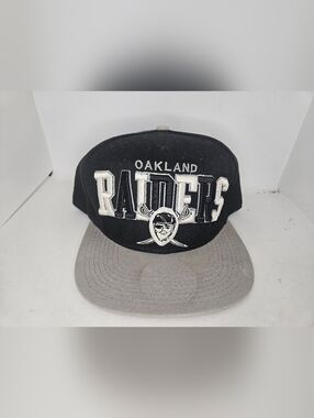Oakland Raiders Snapback Hat NFL Mitchell And Ness Vintage Retro Cap Black Gray.